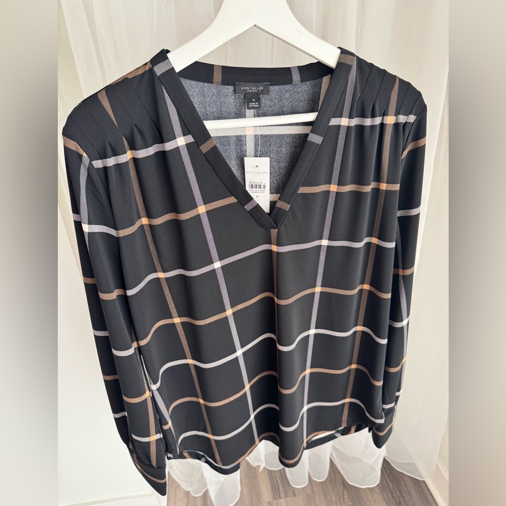 Women’s Ann Taylor Blouse
